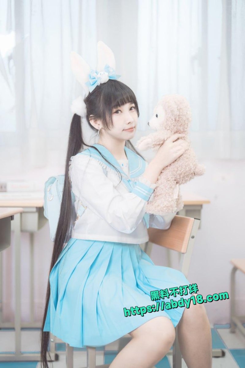 嫩妹落落Raku水手服自慰5