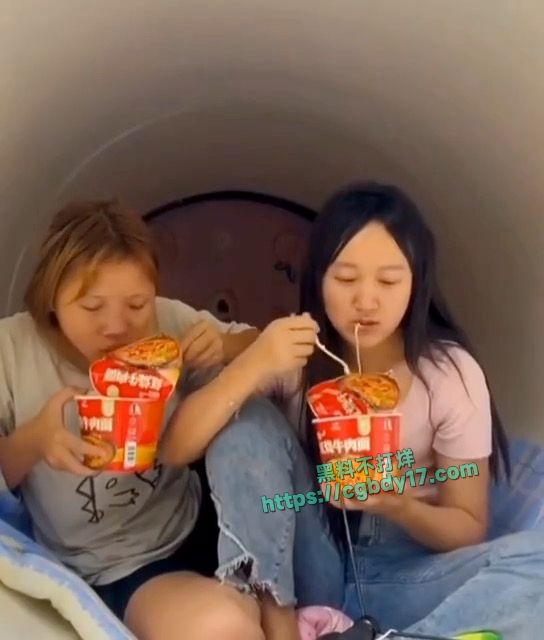 东莞长安流浪汉 生活实录8