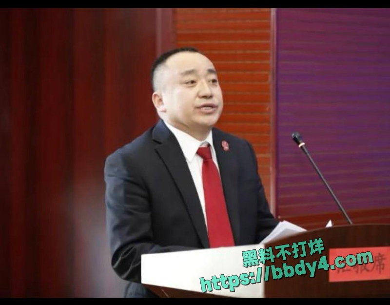 吕云锁 19