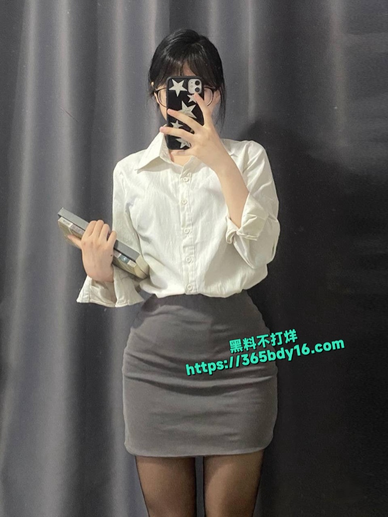 福利姬足控三角圆sanjiaoyuan