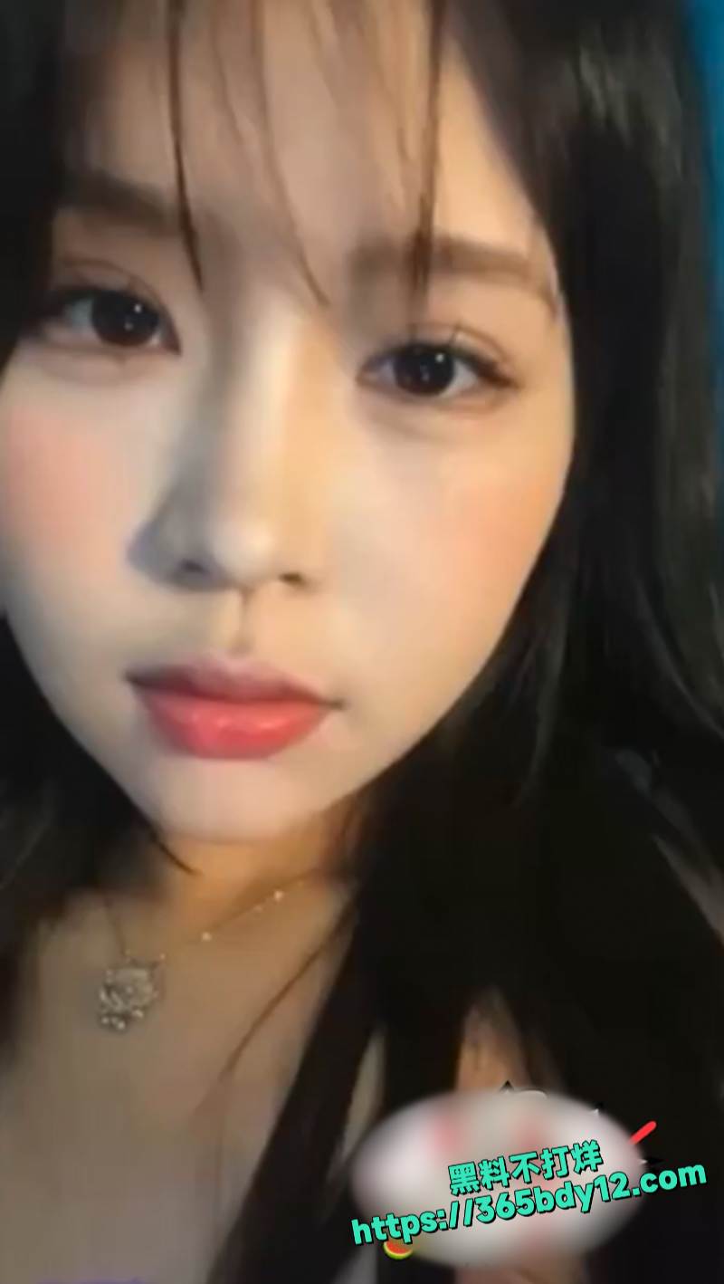 河南大学生蒋欣苒清纯女神变骚货