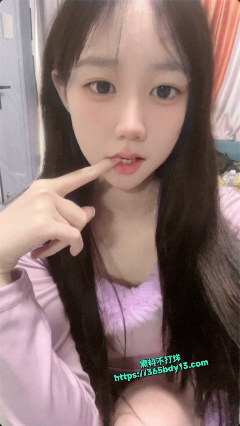 栗酥酥酥反差露脸大尺度漏奶福利3