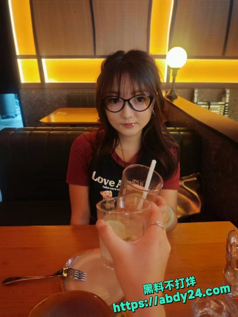 刘佳悦和男友性爱视频 2