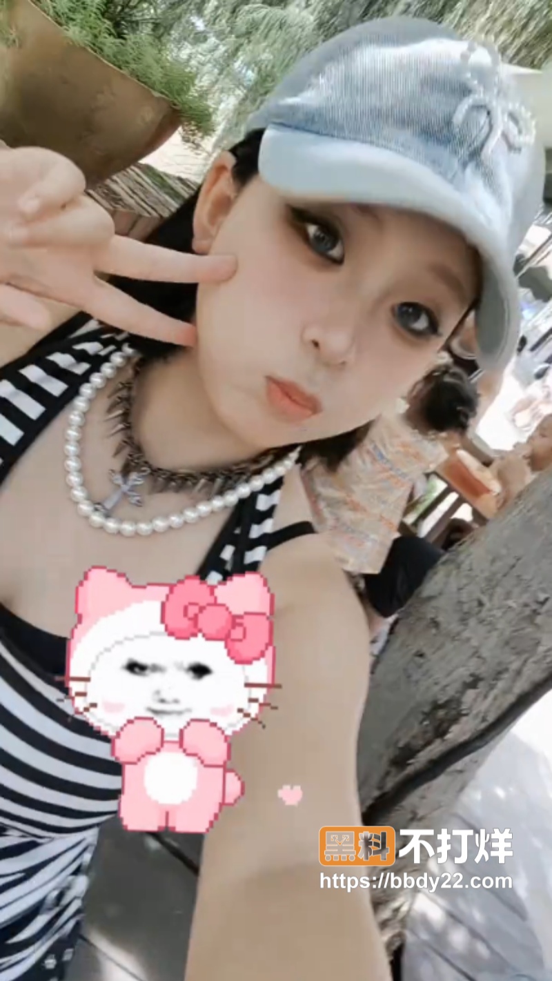 高颜值微胖身材萌妹5