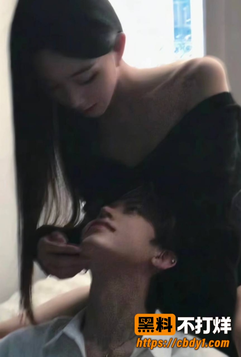 Alex照片1