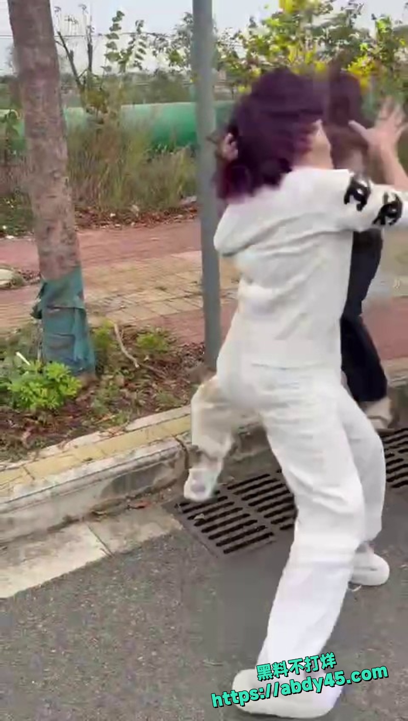精神小妹 3
