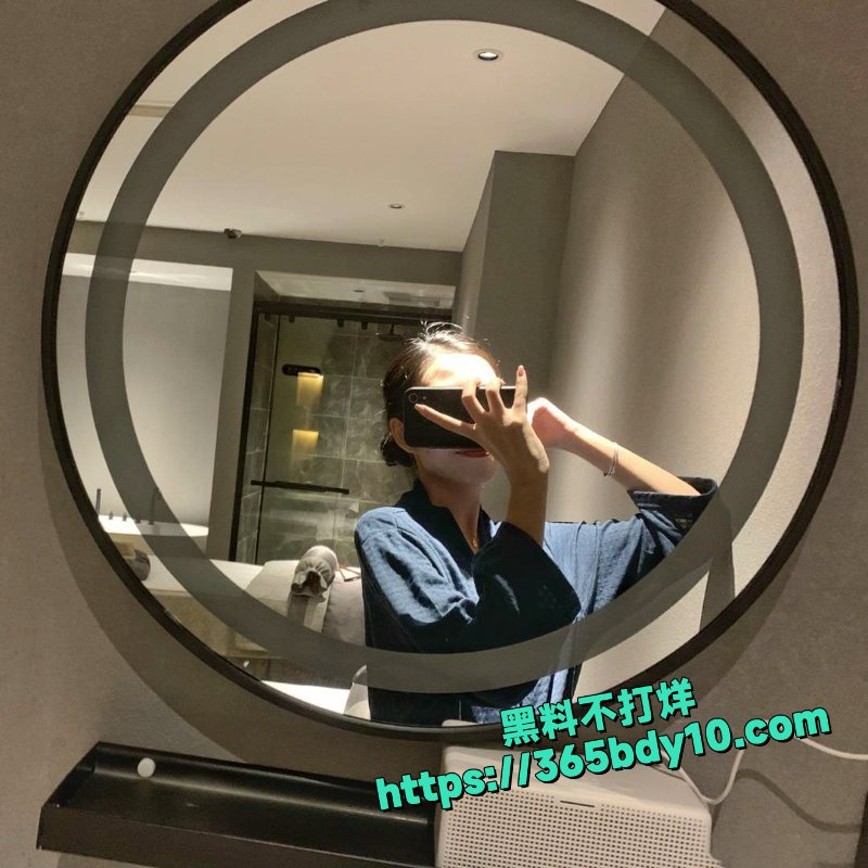 00后英语老师多次裸贷无力偿还肉偿抵债18