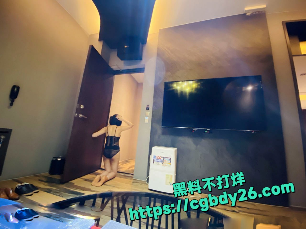 OnlyFans网红男女通吃SM调教御姐maya女王12