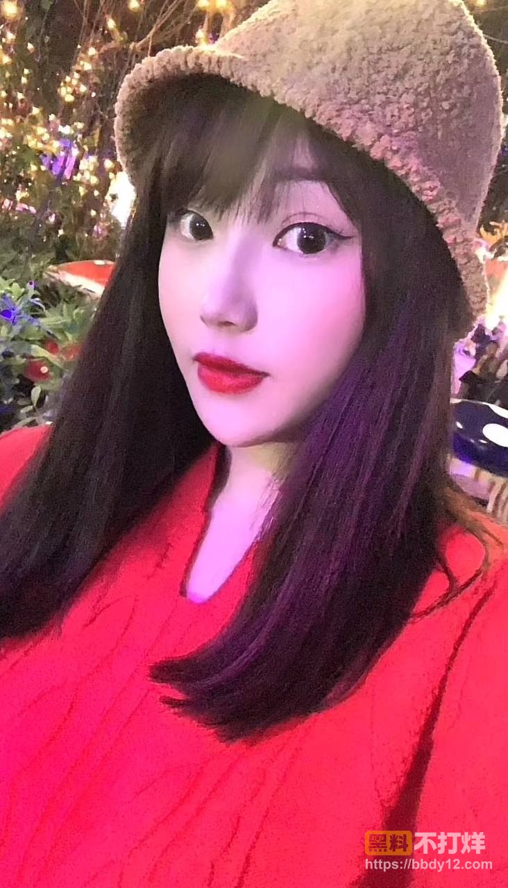 银行支行行长何靖华出轨大瓜14