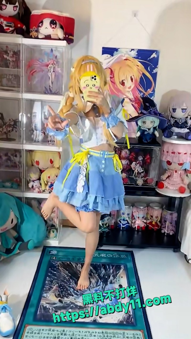 知名cos博主 白栎Shirly 10