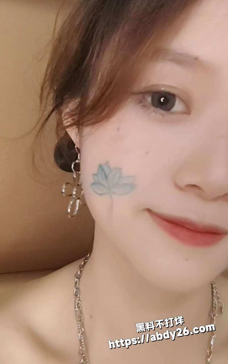 长相清秀的小学妹4