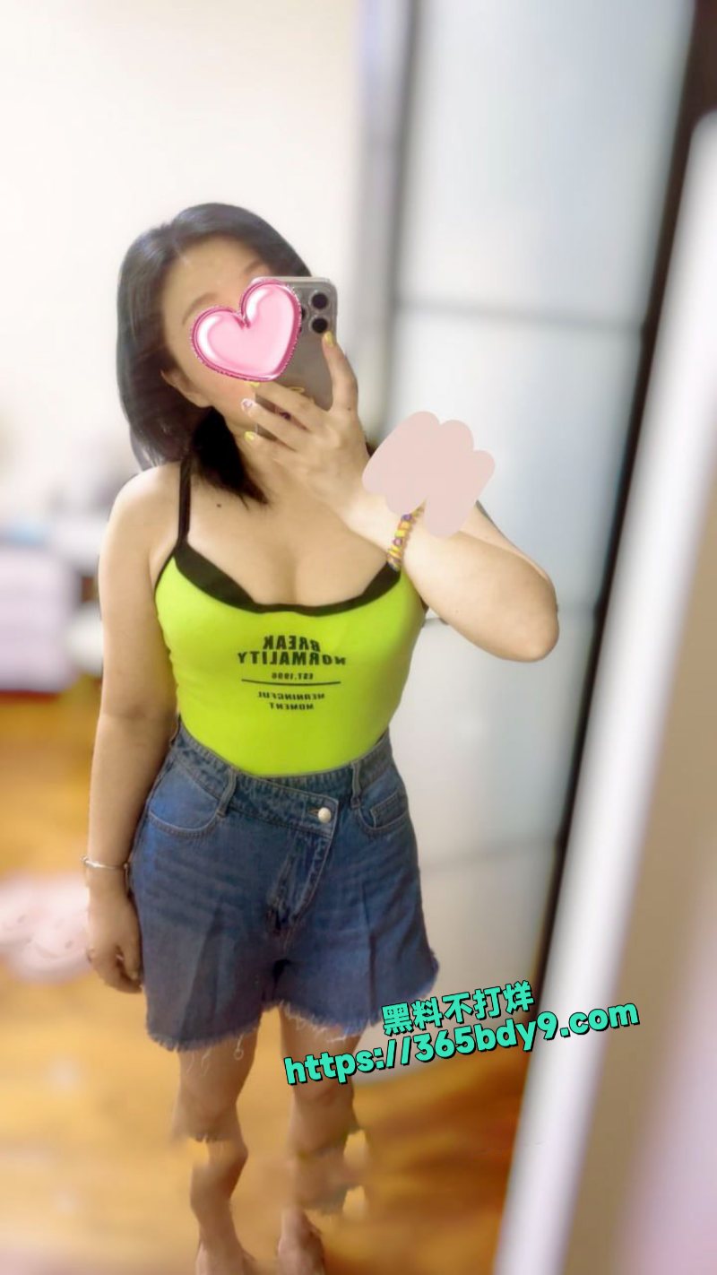 上海淫妻大神bluerobbit28岁985硕士小少妇1