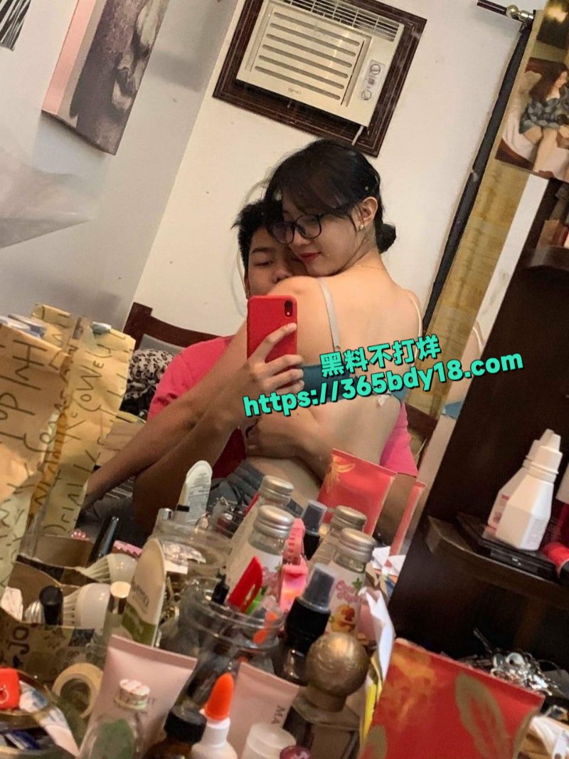 Julz超极品清纯女主播10