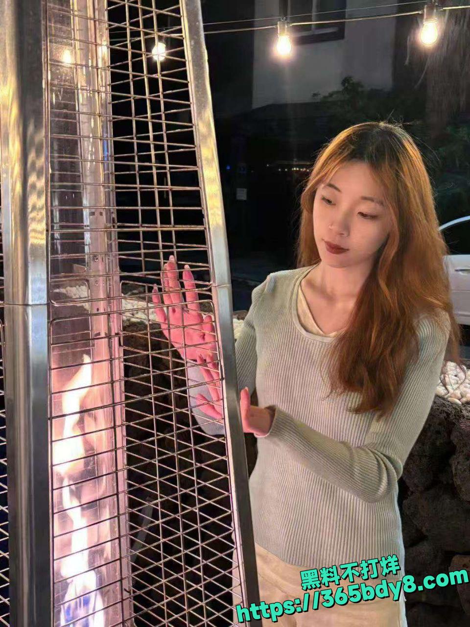 中国女留学生韩国写真3