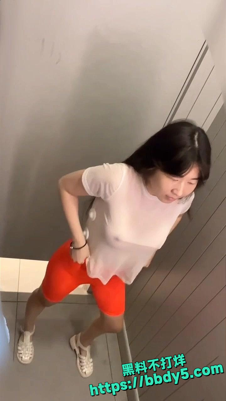 换衣间6