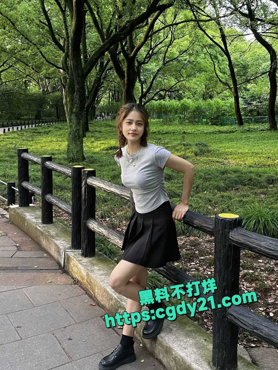 上海城市建设职业技术学院潘玥与大叔的恋情16