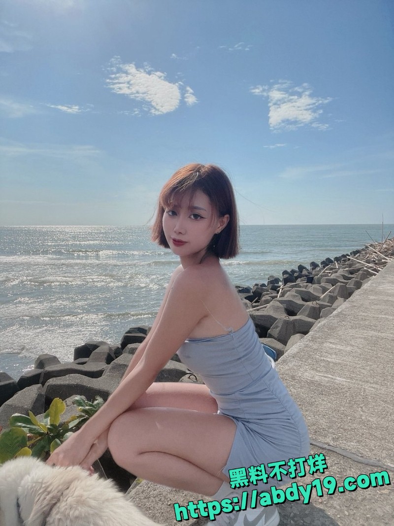 纹身网红露娜下海黄播2