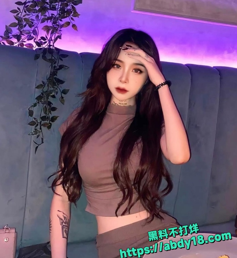 云妃庙会下药迷奸视频 11