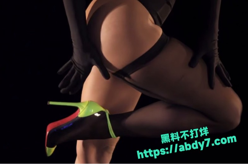 疯马秀裸体表演精华合集 3
