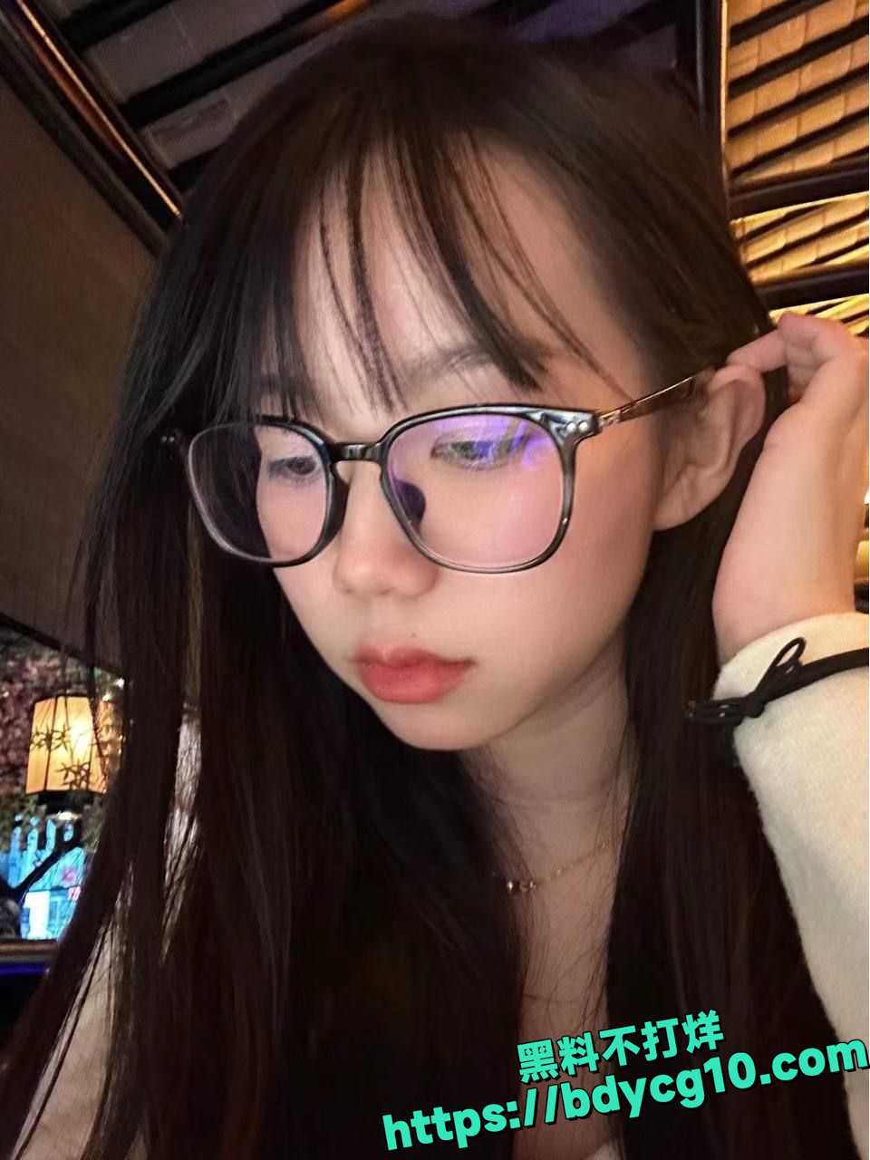 幼师开房撩男友7