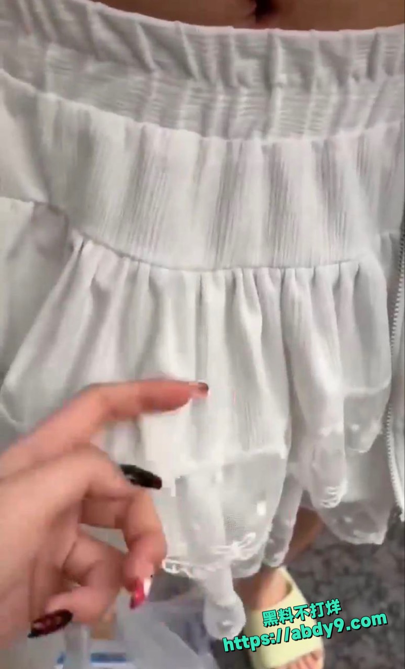 婵姐猥亵亲嘴摸逼视频7