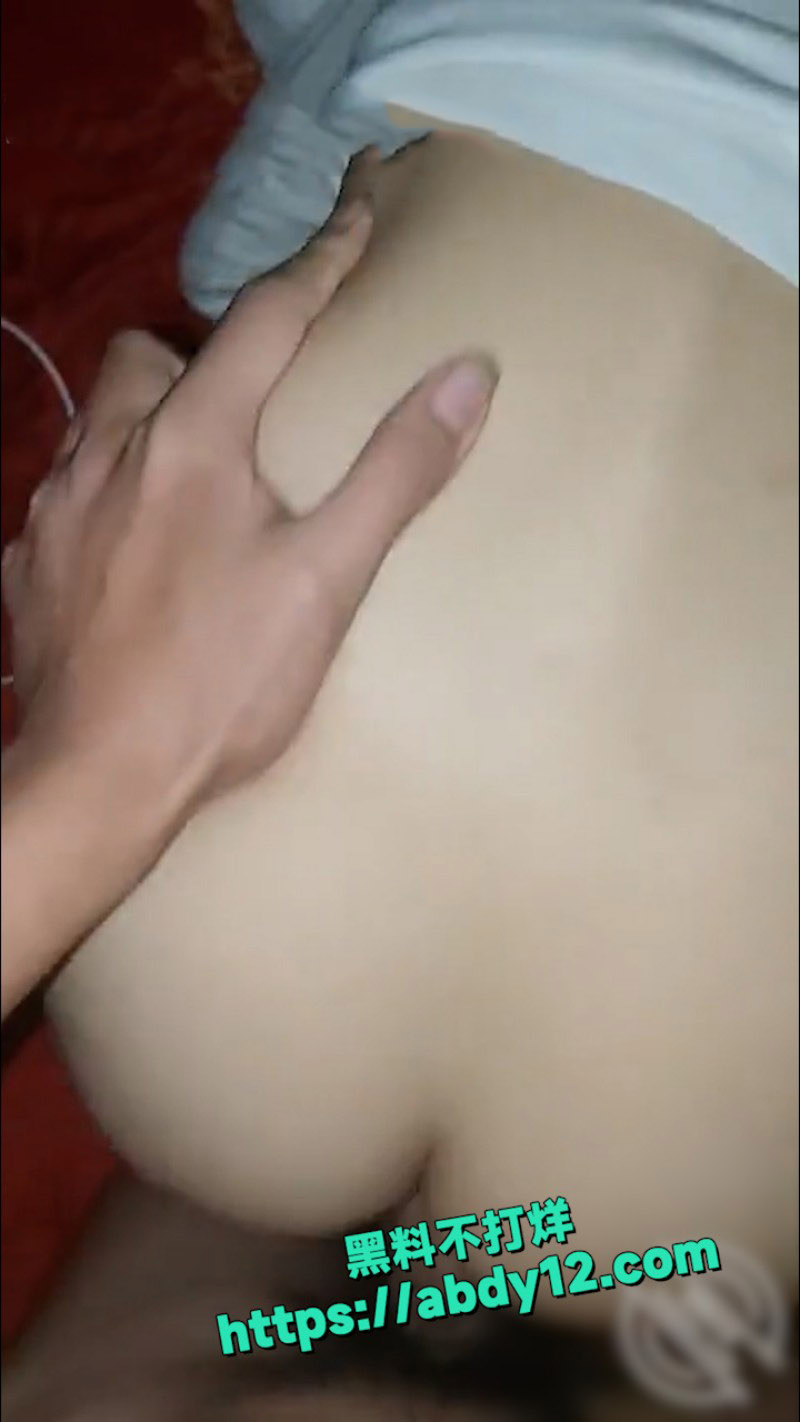 后入超嫩学生妹 15