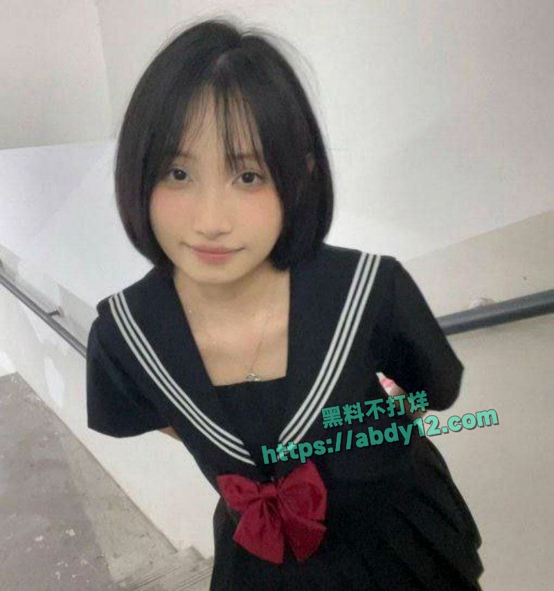 浙江嘉兴市女骑王诗琪被金主留套在体内 5