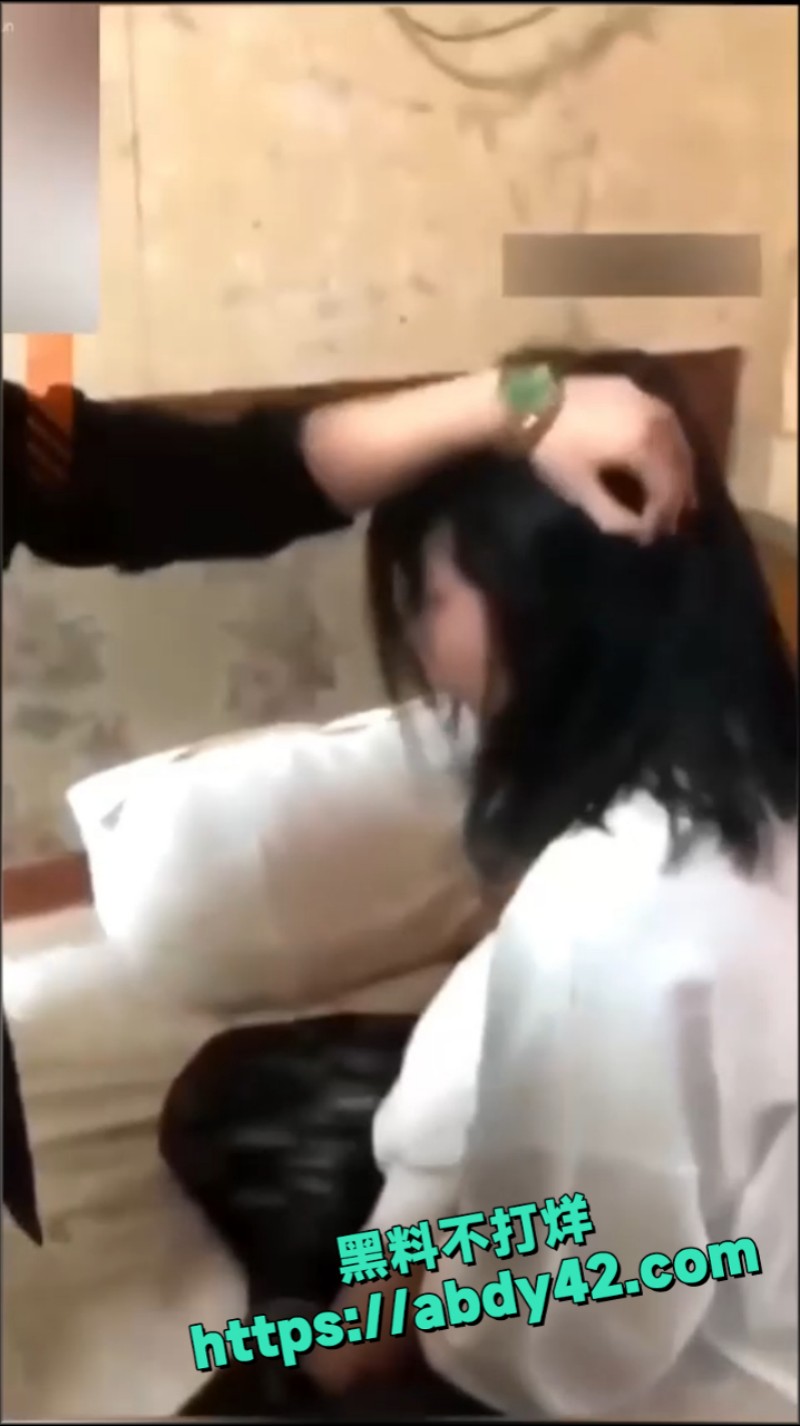 小个子女生被欺负 10