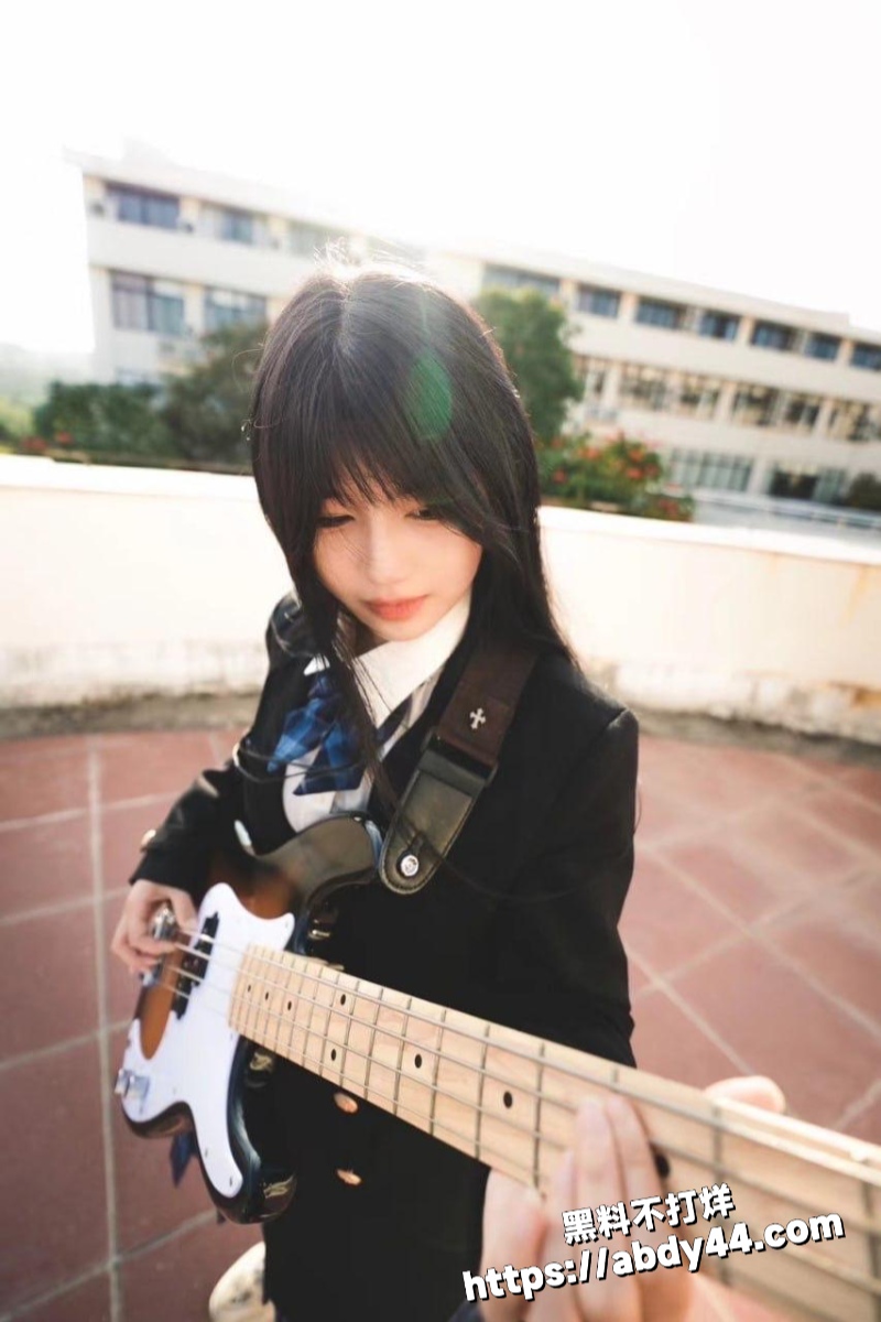 浙江音乐学院 高颜值 吉他女神4