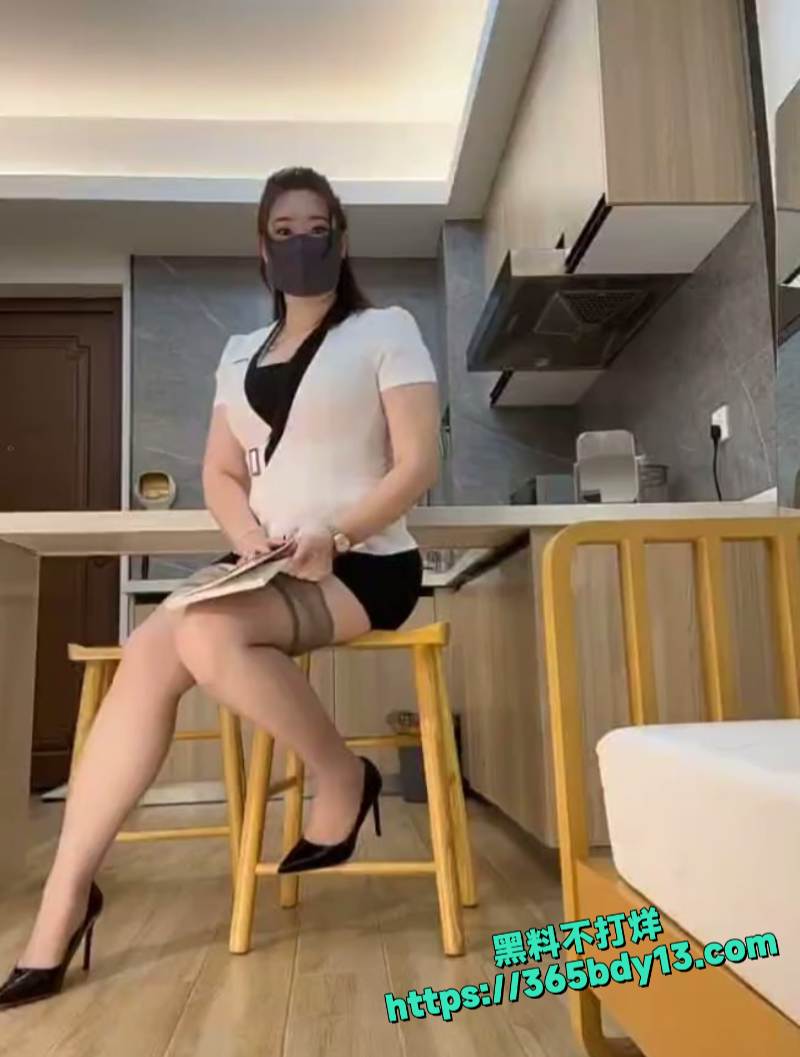 抖音熟女黑纱杨玉环私拍流出