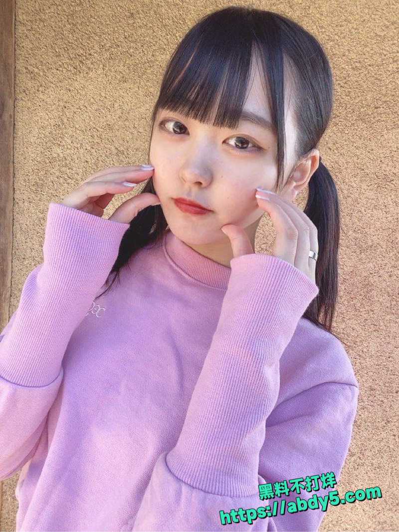 超美日本女美少女私密做爱全程火辣诱惑2
