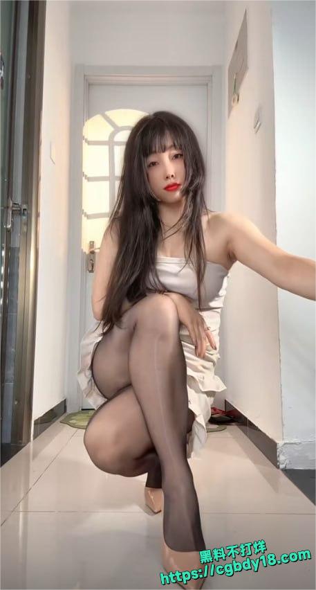 抖音丝袜熟女网红 2