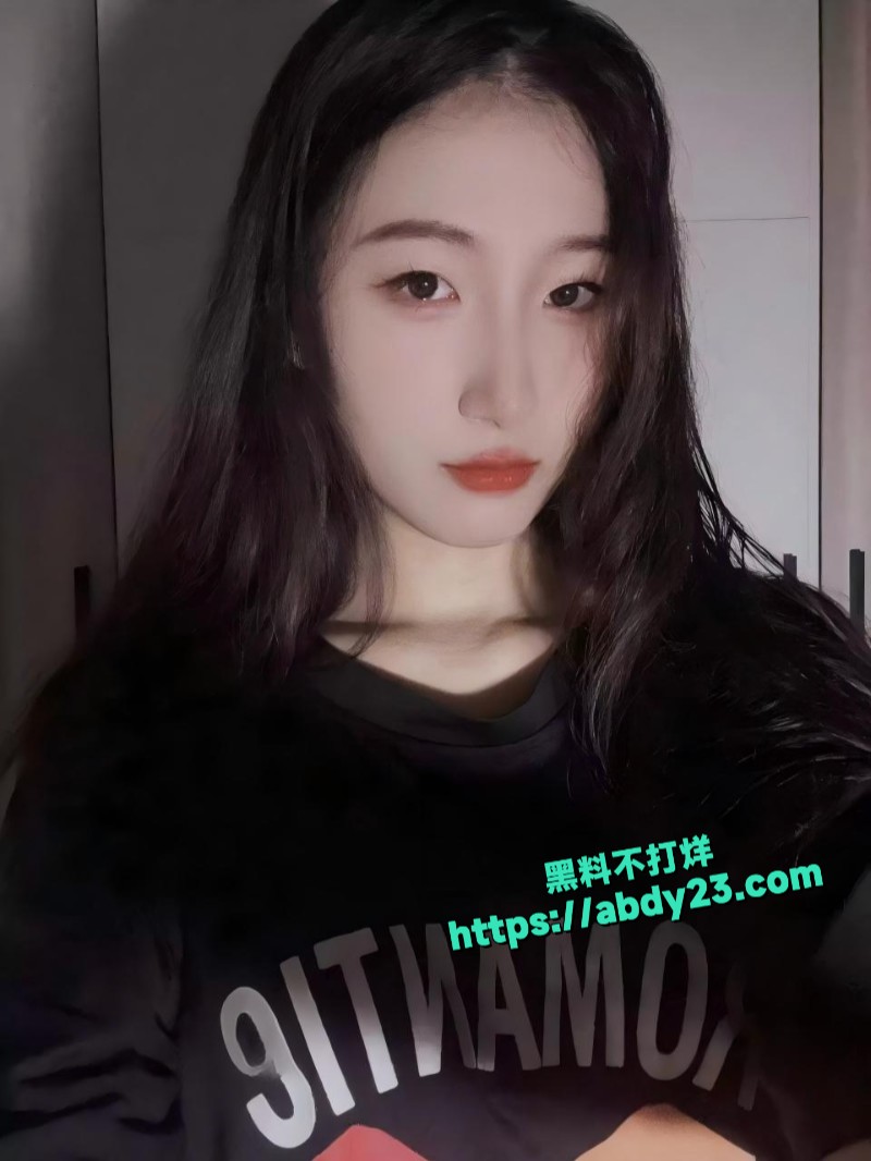 湖南反差女大蒋心仪5