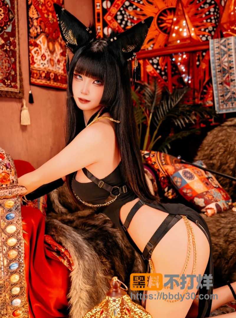 齐刘海cosplay小网红乐了1