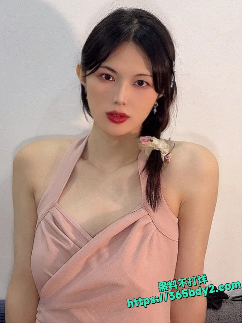 男扮女装TS酷似阿朱性感挑逗 13