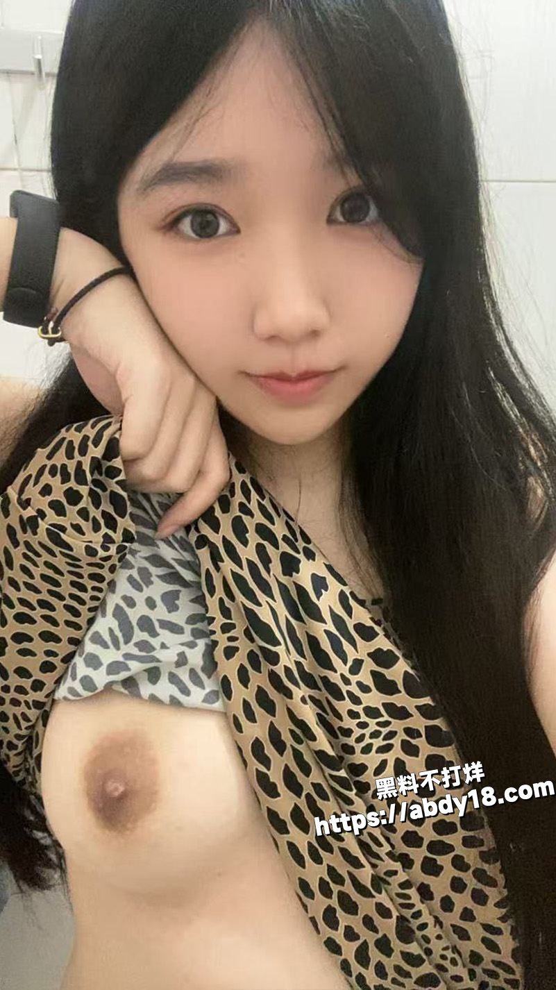 推特顶级颜值福利姬2