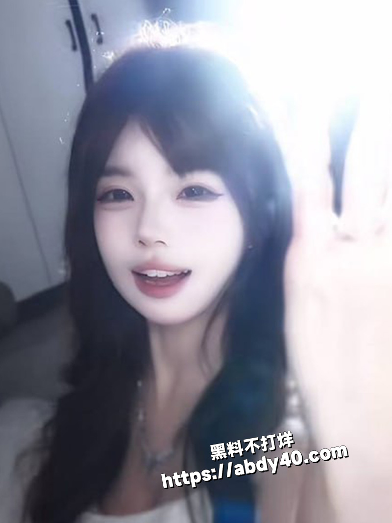 抖音500万粉丝网红.jpg7