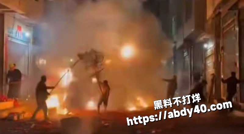 鞭炮狂炸舞龙画面3