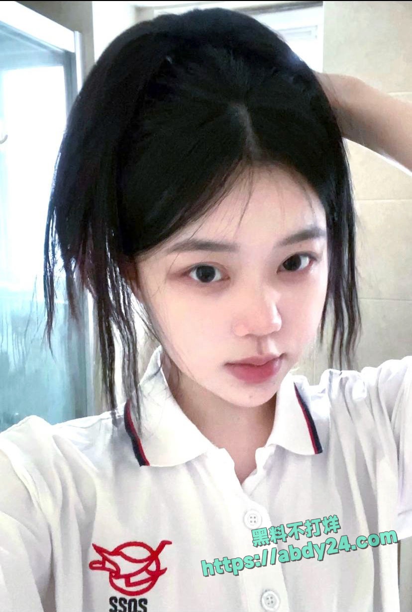 小红书博主小鱼留学期间变媚黑婊 25