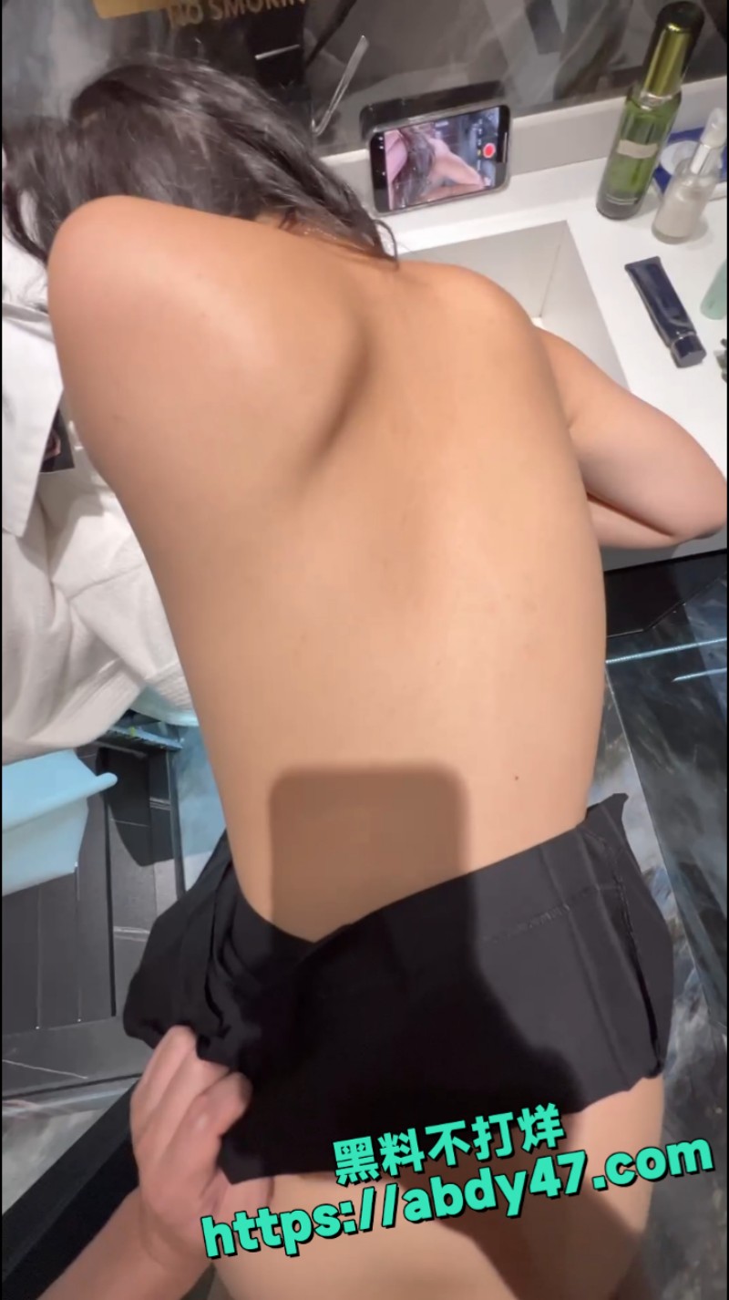 四川极品美女 汪玉 被富二代男友各种玩弄抽插  6