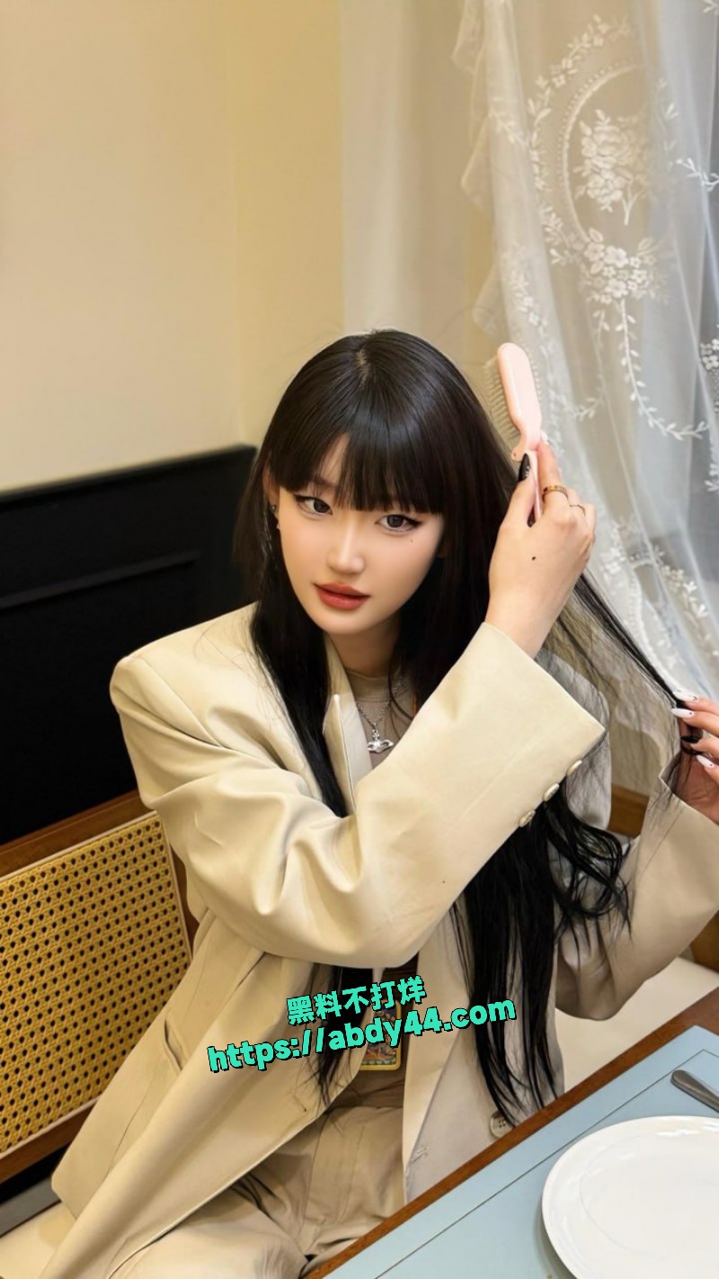 瘦高美女新内容流出 31