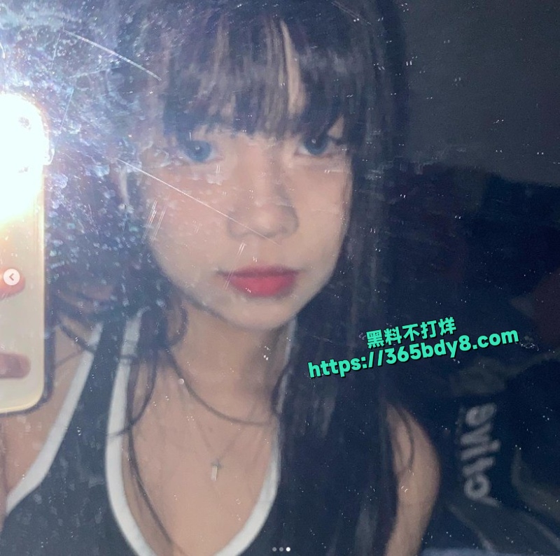 极品高颜值大三学姐婷妮