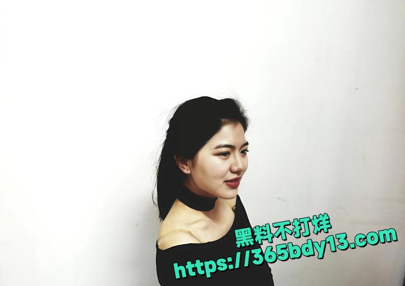 湖南文理学院赵修哲清纯反差视频9.