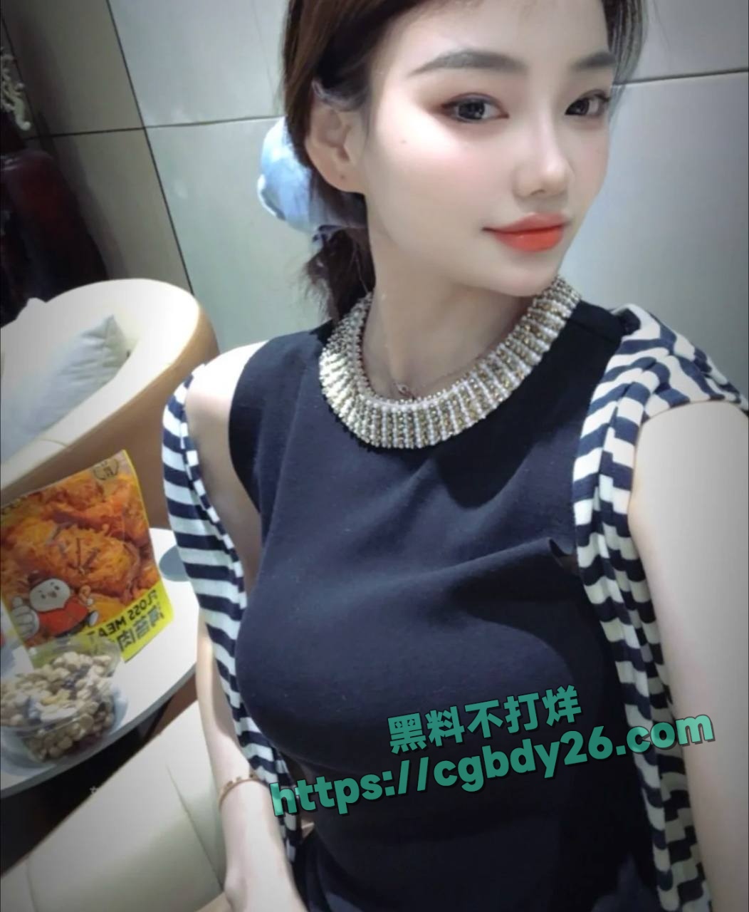 武汉离异少妇与红星美凯龙老板谢坚不正当关系 10