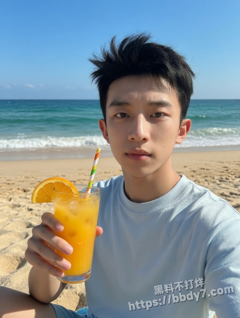 西安明德理工学院男生明少伟1