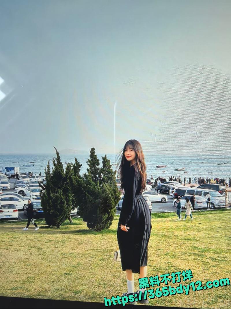 新婚小夫妇婚假疯狂操逼视频曝光25
