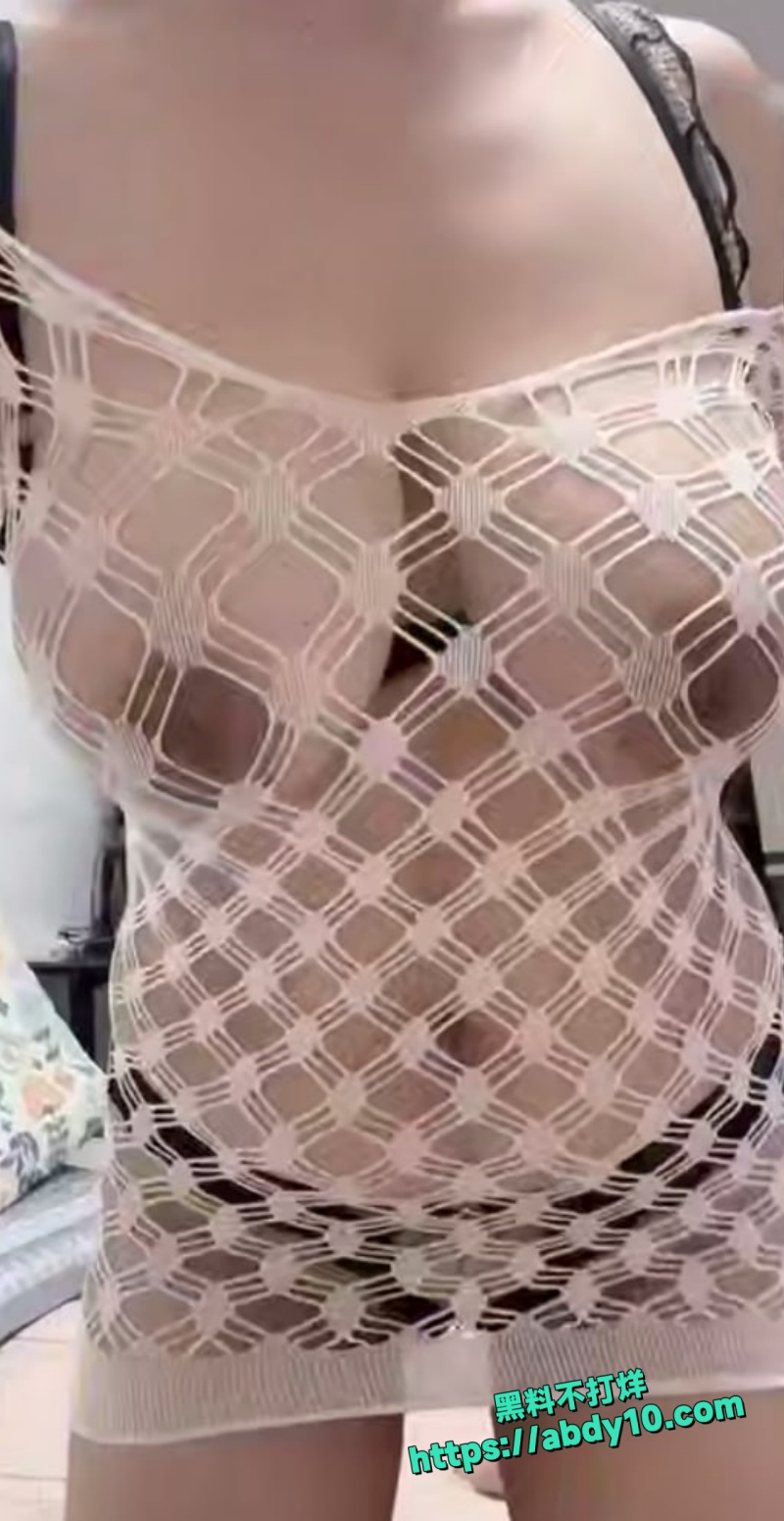 快手少妇佳美美6