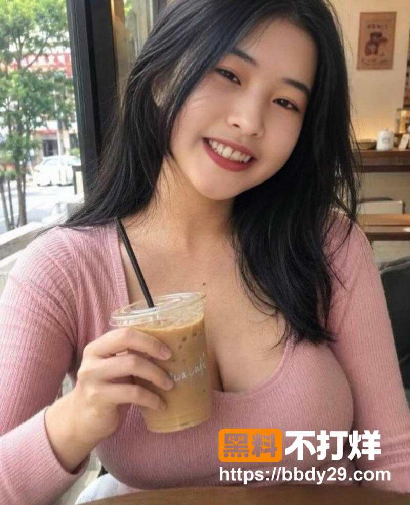 广东大四学生妹杨玉玲宿舍私拍流出4