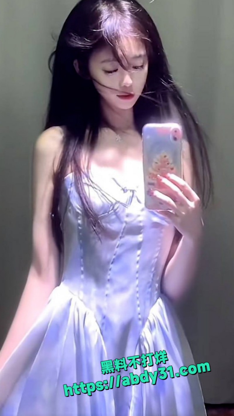 江西土豪包养三小妹 23