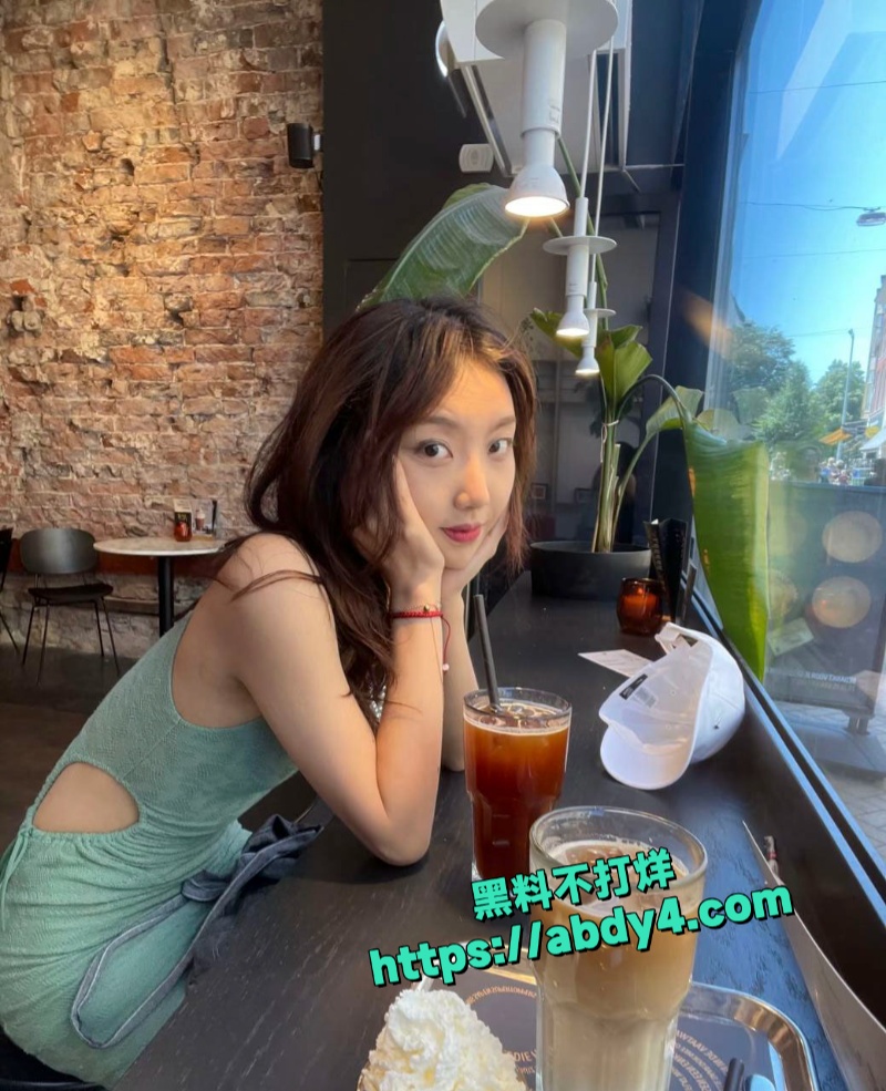 高颜值小仙女激情吃鸡视频流出 4